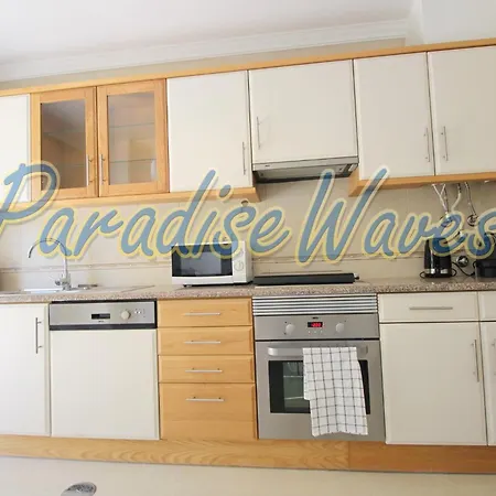 Apartment 2 A 500m De La Armacao de Pera